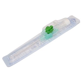 Venous catheters + valve + wings 50 pieces | No18 green - 