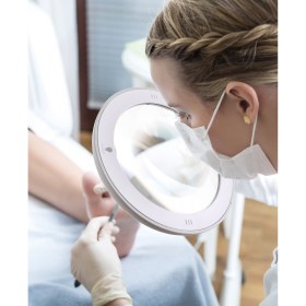 OMEGA 7 E25130 Magnifier LED Lamp