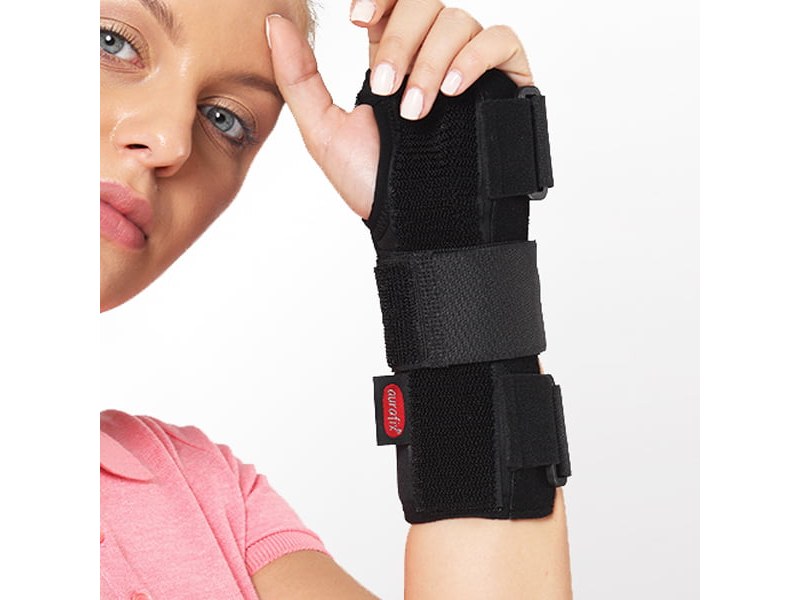 606-Neoprene Standard Wrist Splint 606-Neoprene Standard Wrist Splint