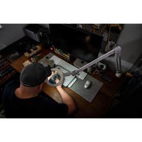 Μεγεθυντικός φακός LED OMEGA 5 E25110 επιτραπέζιος 