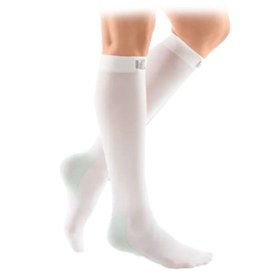 Thrombexin 18 antithrombotic knee socks