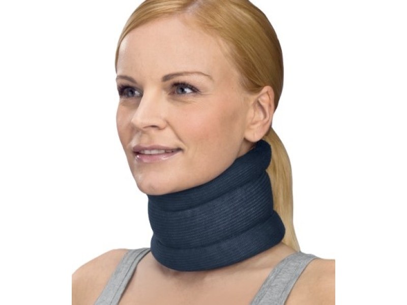 Cervical collar soft foam Medi 9cm blue Cervical collar soft foam Medi 9cm blue