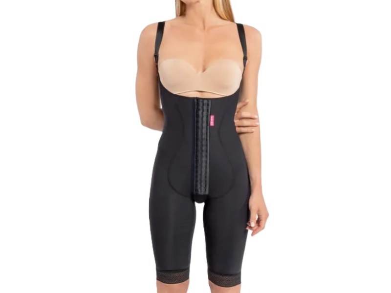 Body-style garment for abdominoplasty postoperative recovery big holes 0407 black Body-style garment for abdominoplasty postoperative recovery big holes 0407 black