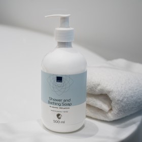 Υγρό σαπούνι μπλε για σώμα και μαλλιά 500ml Με Άρωμα & Χωρίς Χρωστικές - 