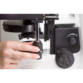 ZEISS Primostar 3 binocular microscope with fixed Köhler illumination 40×–1000× (5)