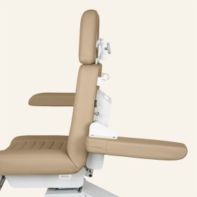 Nuuna B4 GR minor surgery chair with rotation brown (15